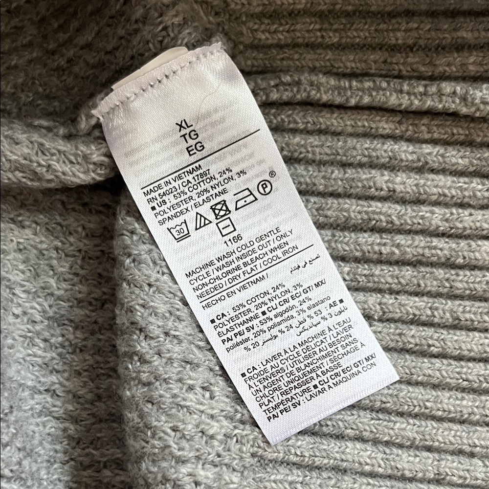 Old Navy Gray Knit Sweater - Picture 14 of 14